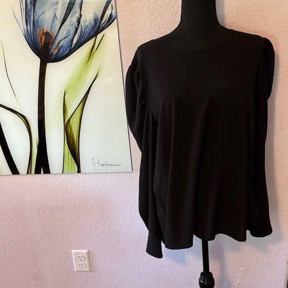 Vince Camuto Tops - women’s black blouse shirt size XL